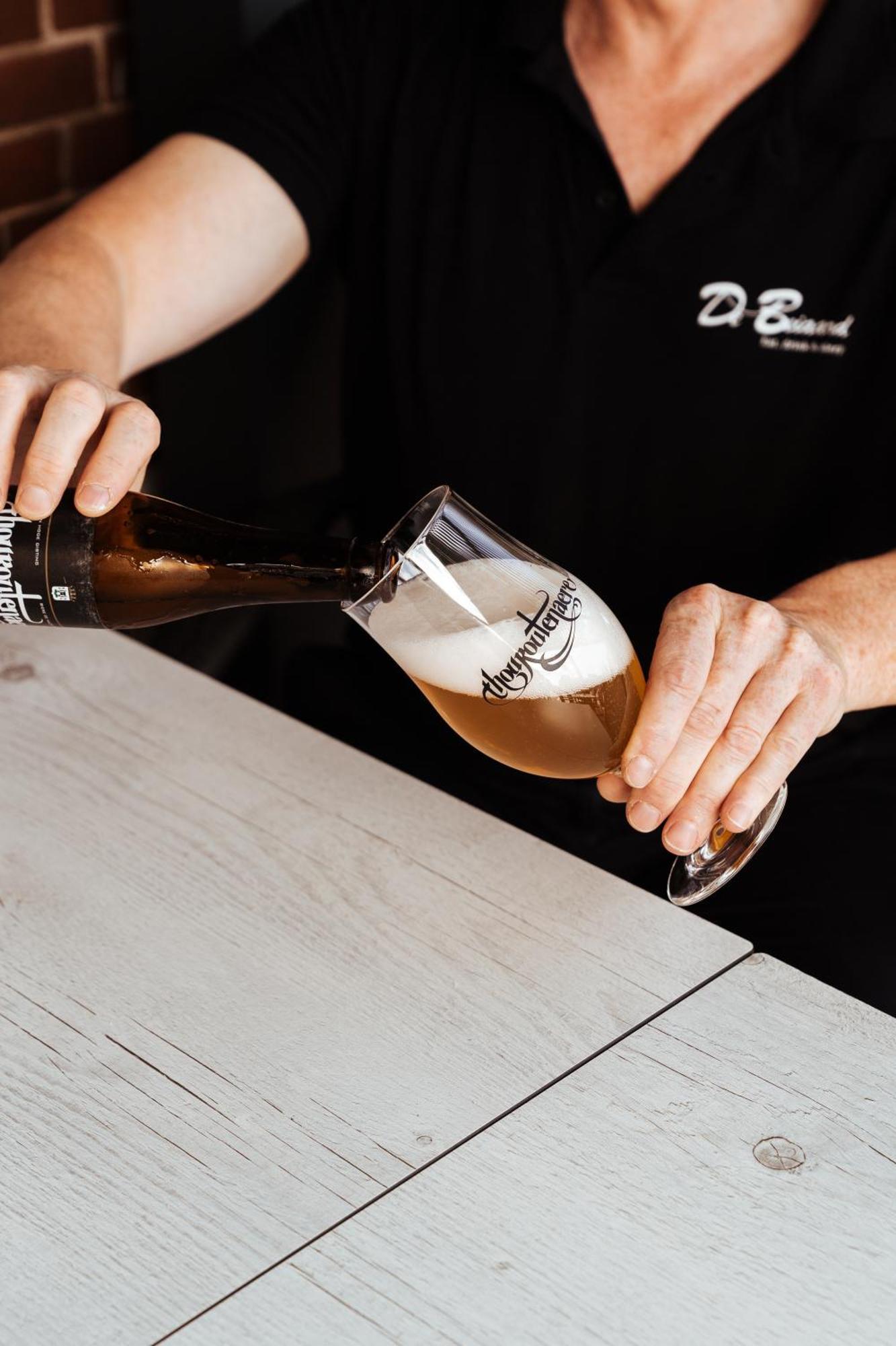 Hotel Brasserie De Beiaard Torhout Zewnętrze zdjęcie