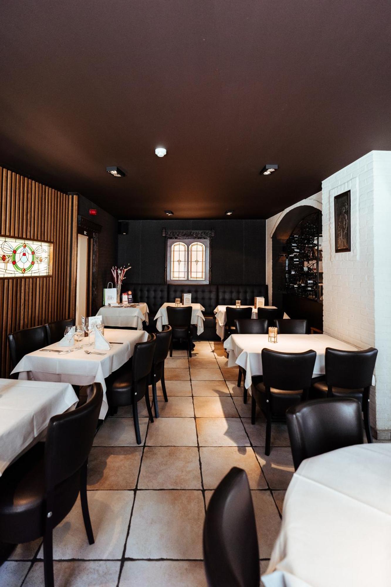 Hotel Brasserie De Beiaard Torhout Zewnętrze zdjęcie