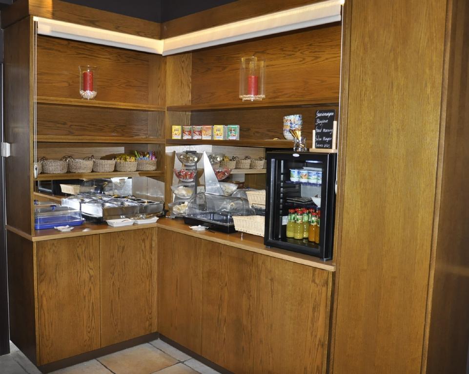 Hotel Brasserie De Beiaard Torhout Pokój zdjęcie